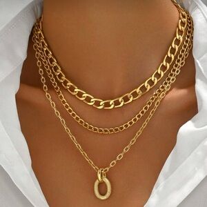 Gold 1pc Layered Chain Necklace with Pendant